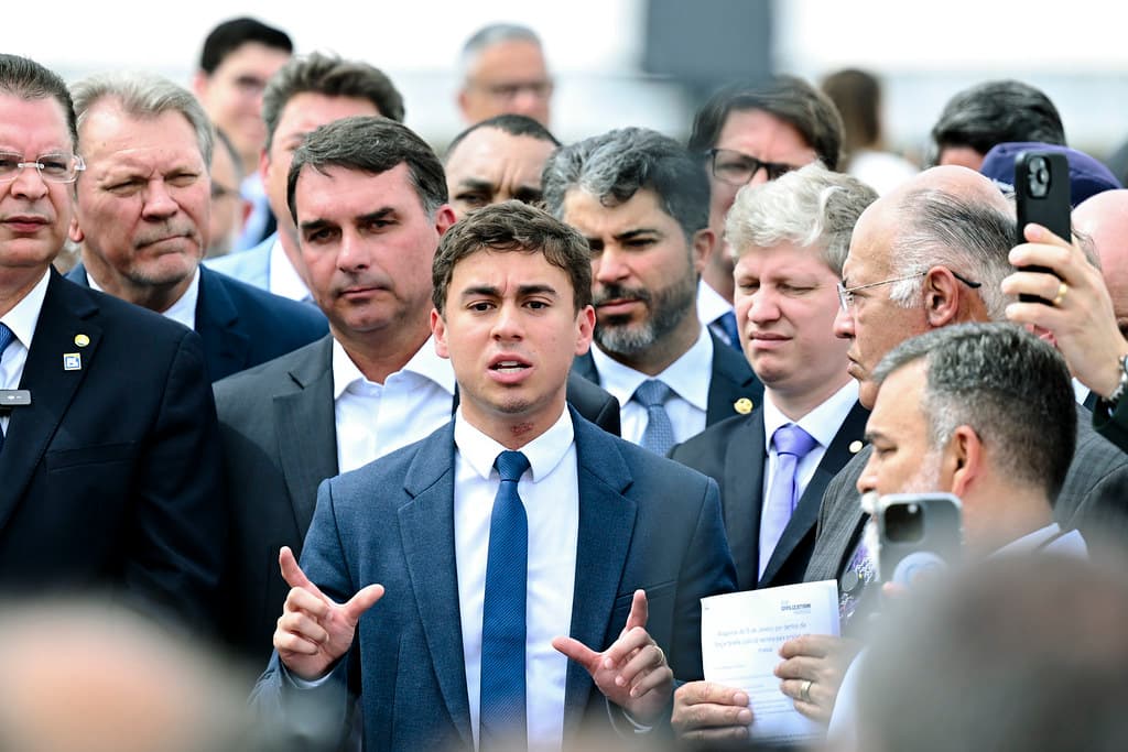 Instagram tira o áudio de vídeo de Nikolas Ferreira sobre o Nordeste, e deputado culpa o cantor Rubel